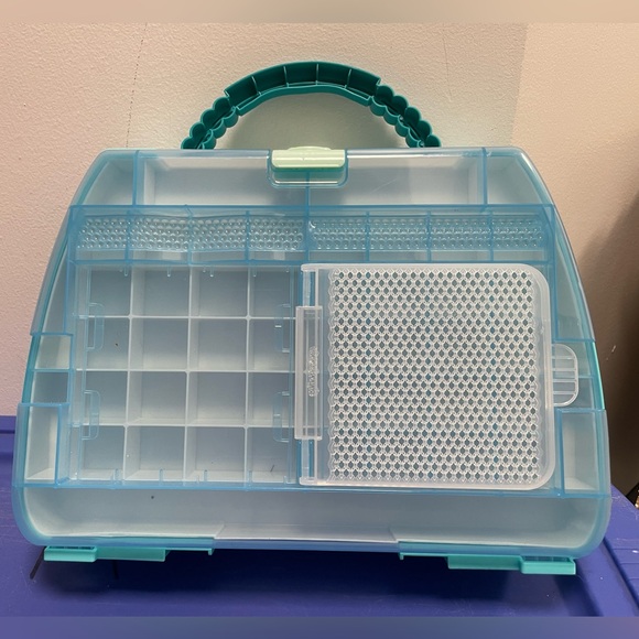 Aquabeads Deluxe Carry Case Arts & Crafts Bead Kit for Kids - Picture 5 of 11